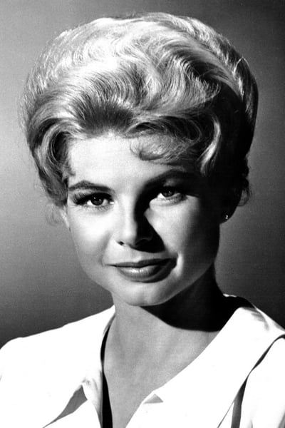 Mary Peach profile image