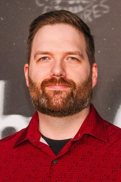 Chris Stuckmann profile image
